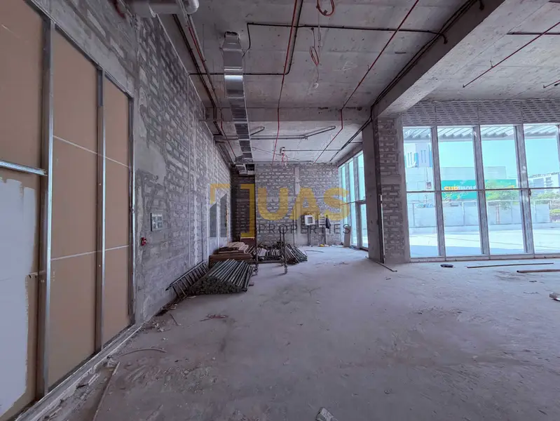 Luxury cafe space for rent | Prime location