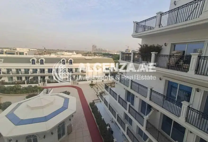LUXURY WELLNESS | UNFURNISHED | COMMUNITY VIEW