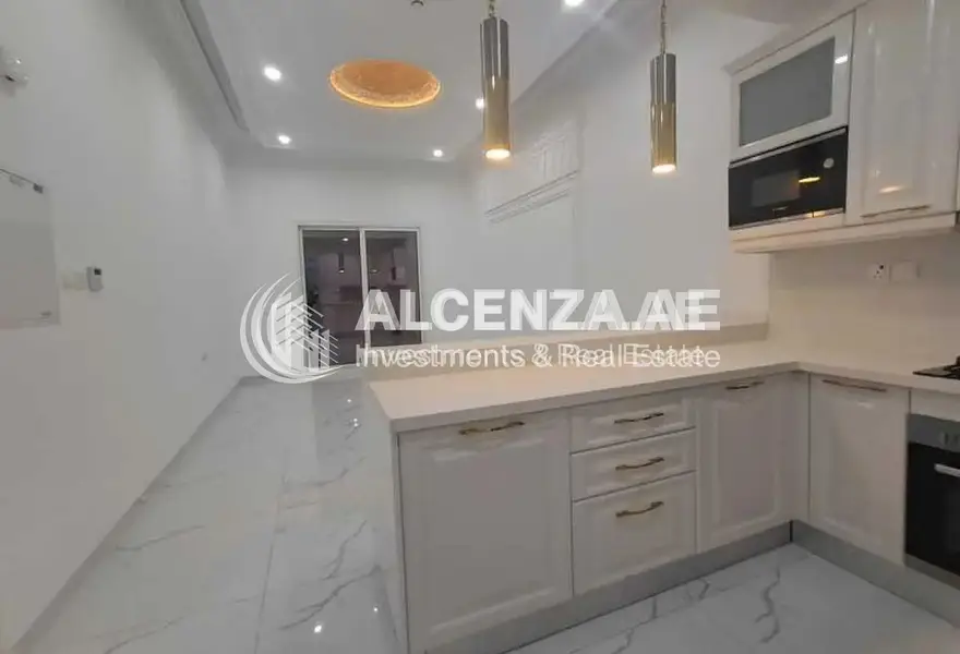 LUXURY WELLNESS | SPACIOUS | COMMUNITY VIEW