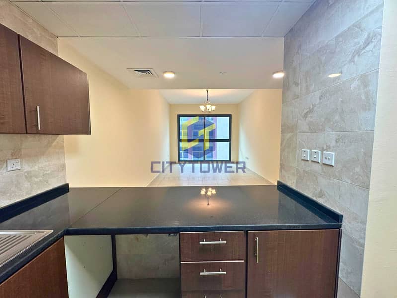7 DLRC-Dlrc-Maya-3-Open-Kitchen. jpg