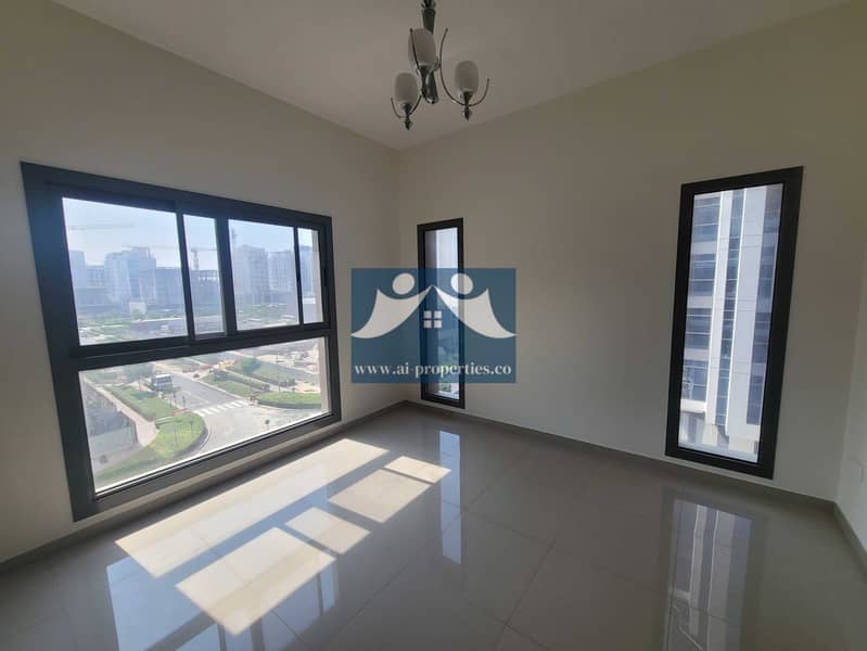 Big Corner 3BR | Multiple Balconies | City Views | Natural Light