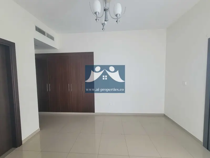 Big Corner 3BR | Multiple Balconies | City Views | Natural Light