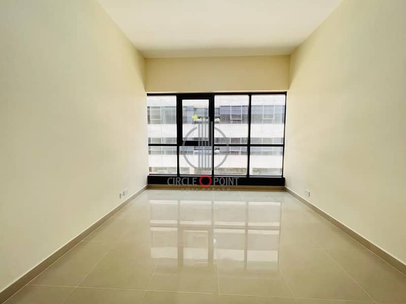 Direct From Owner!3BR+Huge Maids Room _Balcony with All Amenities _Prime Location