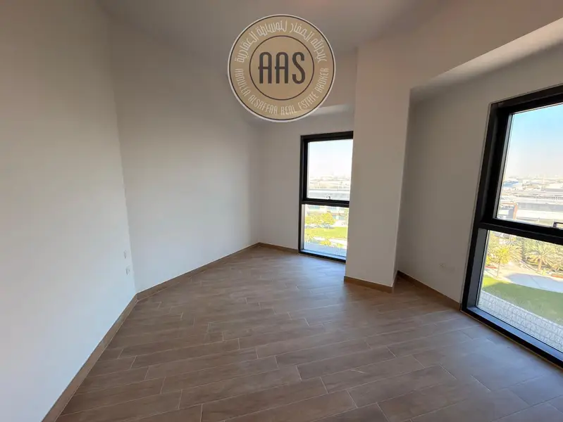 MODERN 3BHK APARTMENT || BIGGER LAYOUT || GOOD COMMUNITY VIEW