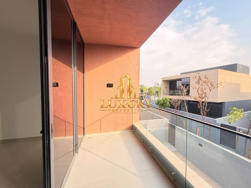 7 Best Deal in Saro | 4BR Independent Villa | Ready to Move