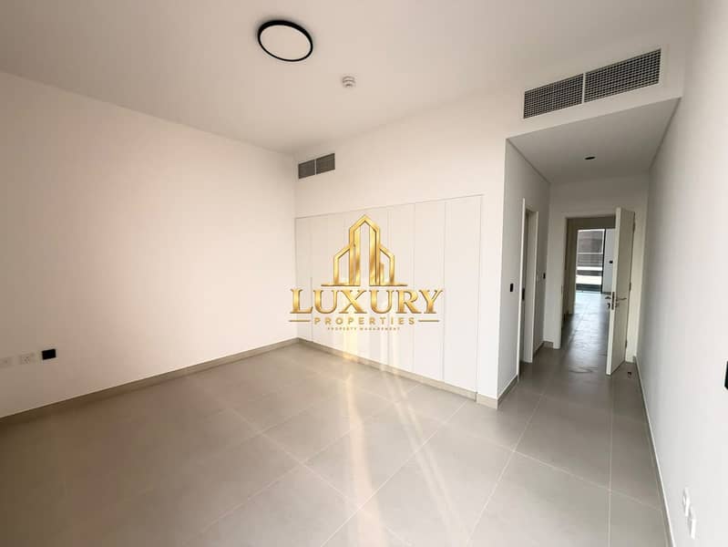 25 Best Deal in Saro | 4BR Independent Villa | Ready to Move