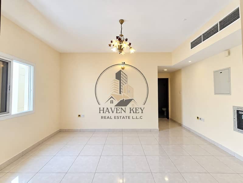 8 1000161099. jpg