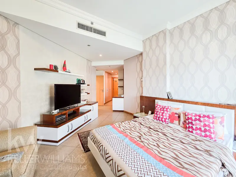 Vacant | F Type | Sea View | Negotiable
