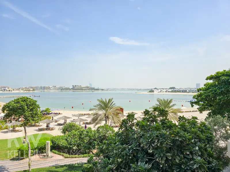 Vacant | F Type | Sea View | Negotiable