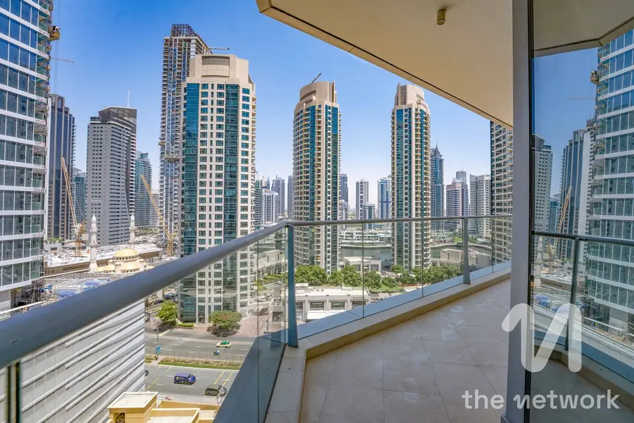 Spacious 3 Bedroom | Prime Location | Large Layout