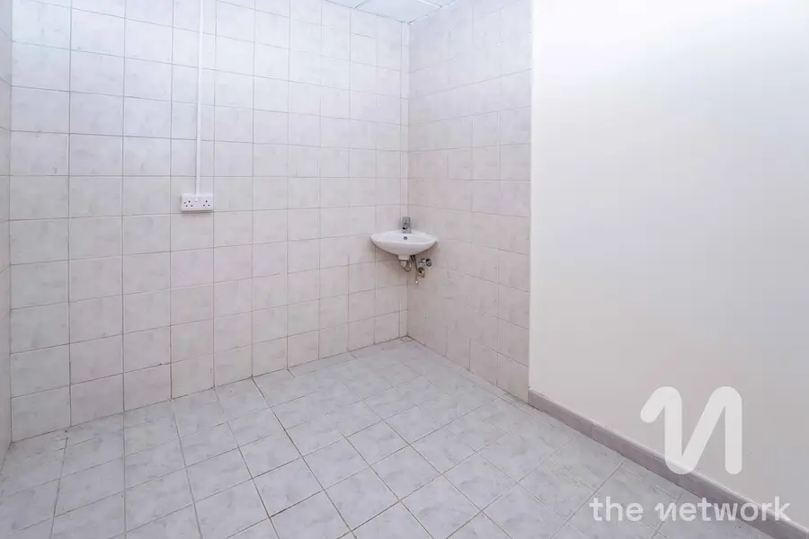 Spacious 3 Bedroom | Prime Location | Large Layout