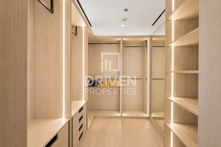 Tenanted | Luxury Furnished Apt | Spacious
