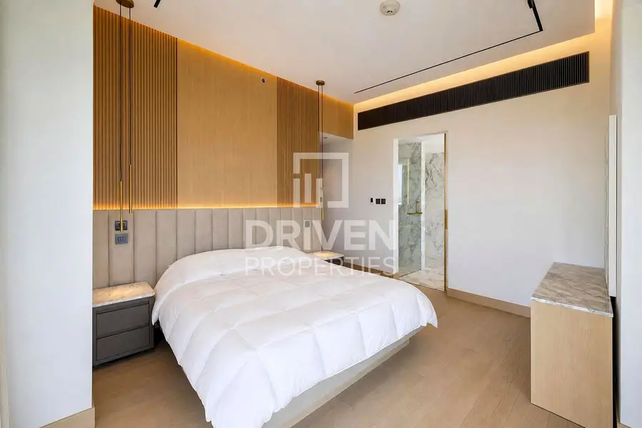 Tenanted | Luxury Furnished Apt | Spacious