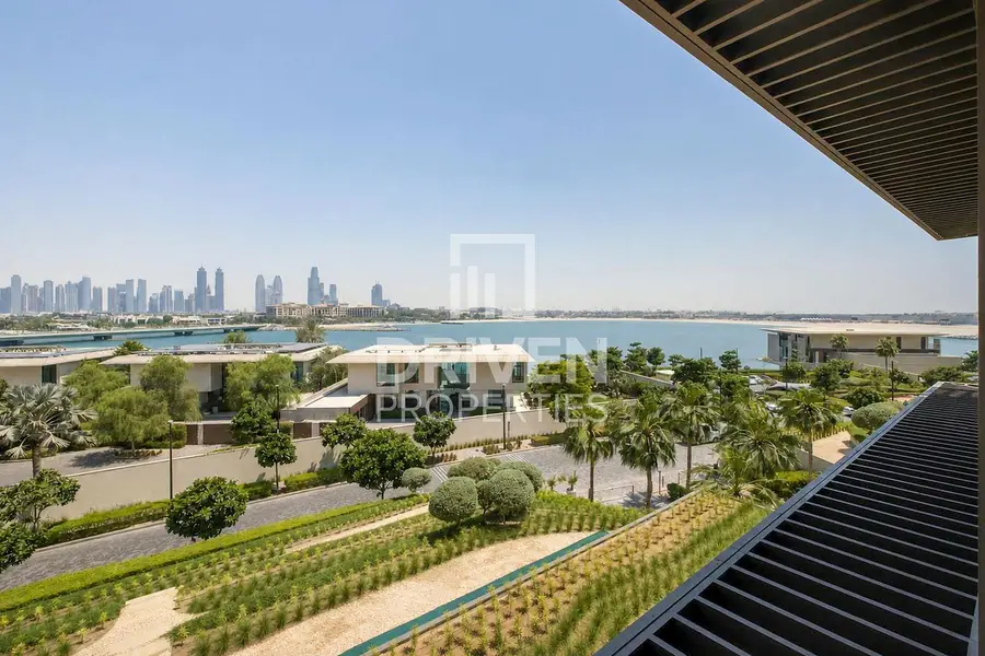 Tenanted | Luxury Furnished Apt | Spacious
