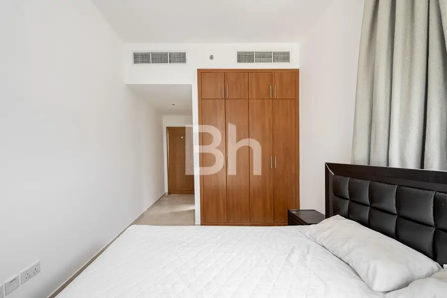 Fully Furnished I Near Metro I Vacant soon I Chiller free