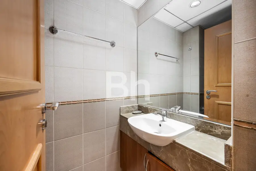Fully Furnished I Near Metro I Vacant soon I Chiller free