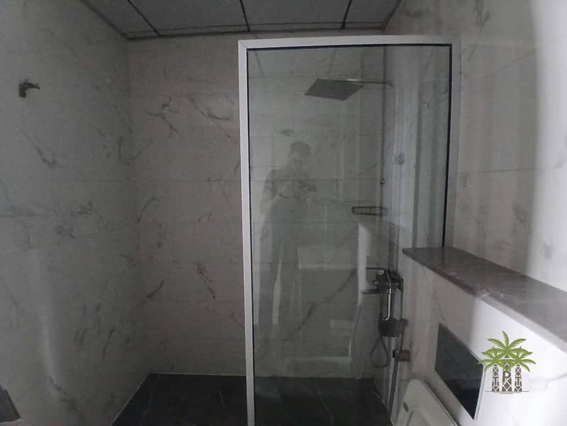 9 0561d527-01da-4d45-bd0b-e21b4bec0916. jpg