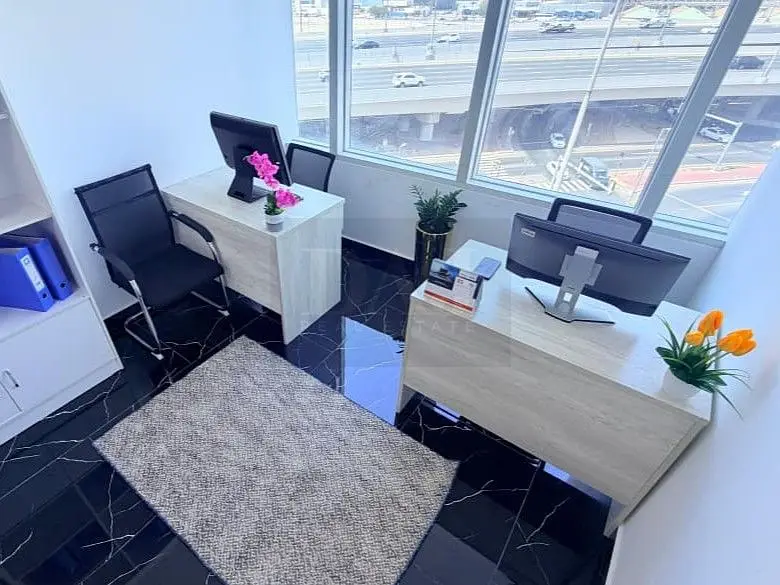 Affordable Office with Bank Account Assistance |Free Amenities