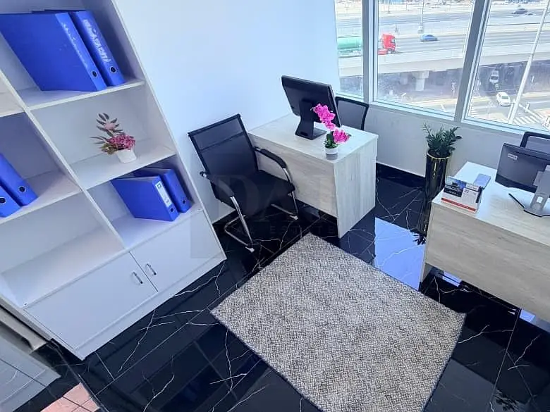 Affordable Office with Bank Account Assistance |Free Amenities