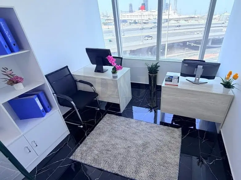 Affordable Office with Bank Account Assistance |Free Amenities