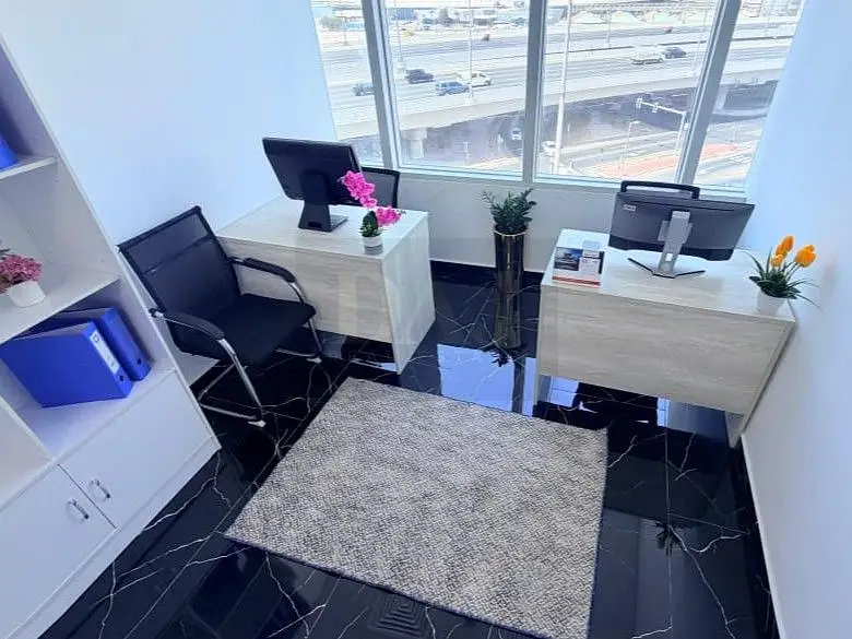 Affordable Office with Bank Account Assistance |Free Amenities