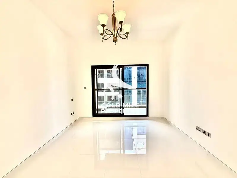 15 days Free - Premium & Spacious - 1+Store - Close to Metro - Executive Family Building