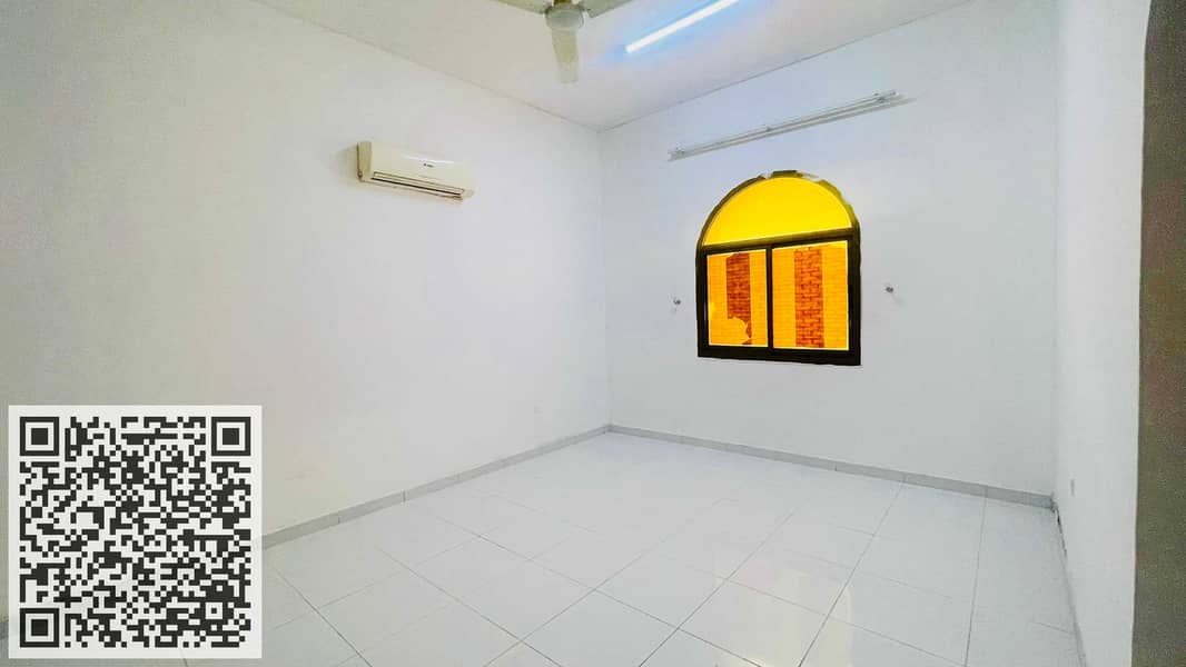 2 b7abea5d-6bed-41bb-8a04-0a510729742e. jpg