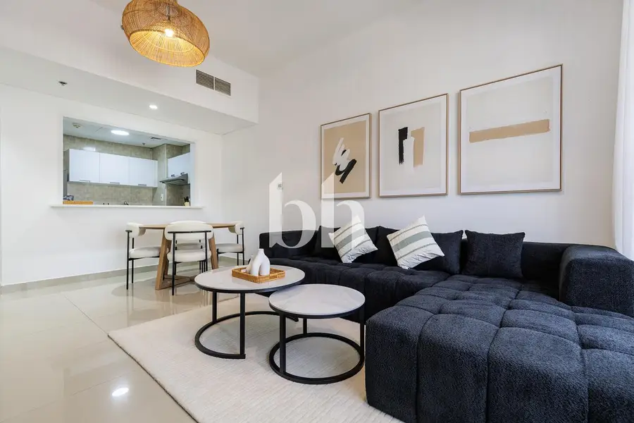 2 BR | High Floor | Upgraded | Furnished | Vacant