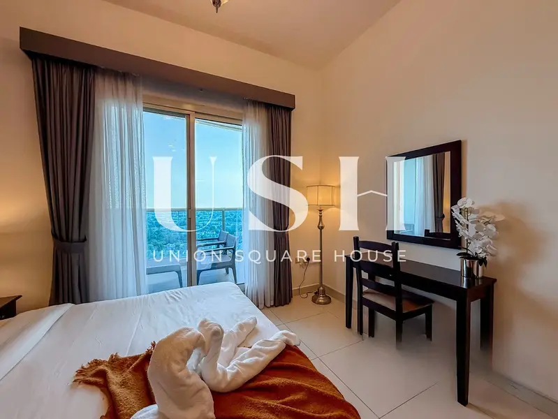 Upgraded Furnished Studio | Full Golf View |Modern