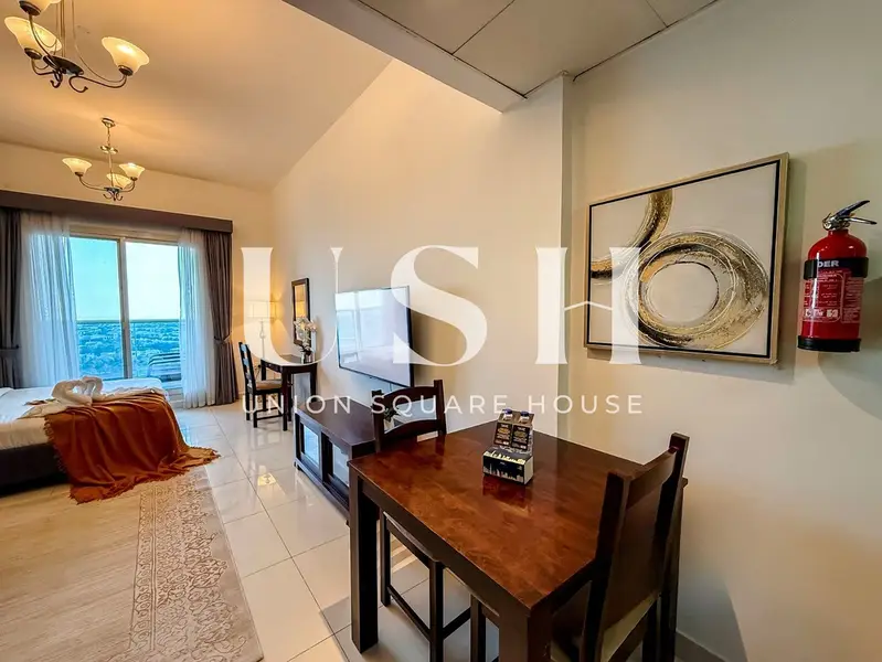 Upgraded Furnished Studio | Full Golf View |Modern