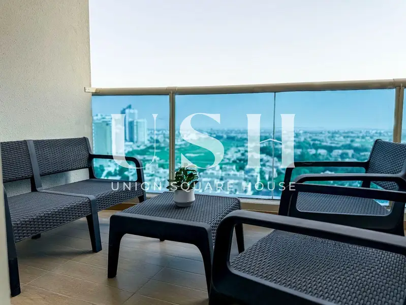 Upgraded Furnished Studio | Full Golf View |Modern