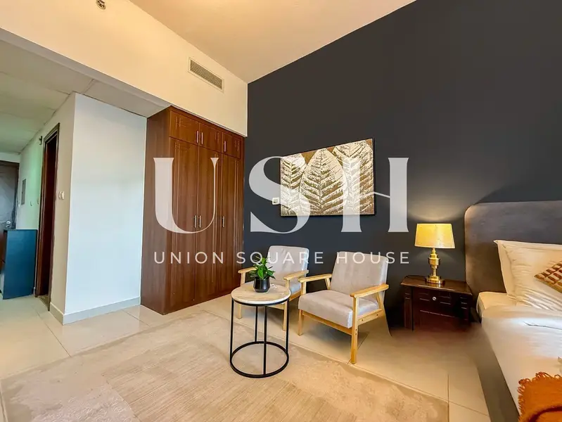 Upgraded Furnished Studio | Full Golf View |Modern