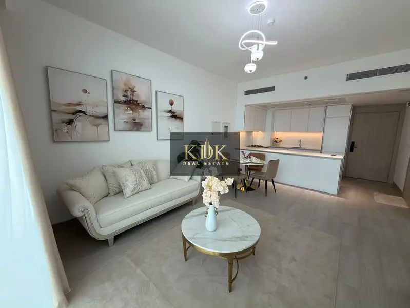 High-Floor 1BR | Furnished | Balcony | Downtown City View