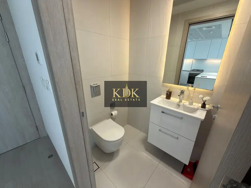 High-Floor 1BR | Furnished | Balcony | Downtown City View