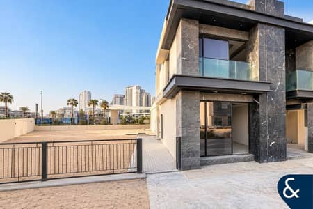 Villa de 6 chambres à à vendre à DAMAC Lagoons, Dubai - Villa à DAMAC Lagoons,Venice, 6 chambres, 9000000 AED - 16876266 Villa de 6 chambres à à vendre à DAMAC Lagoons, Dubai - Villa à DAMAC Lagoons,Venice, 6 chambres, 9000000 AED - 16876266