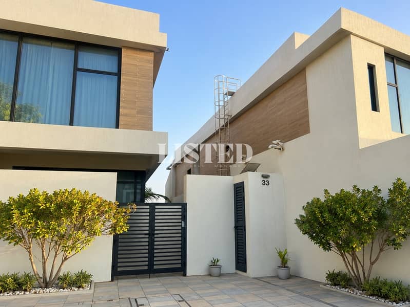 Sea Front Mantion For Your Perfect Stay | Gorgeous Sea Front Mantion For Your Perfect Stay | Gorgeous