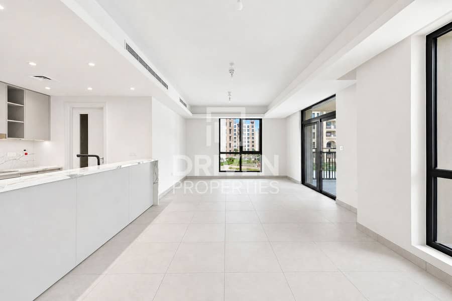 Prime Location | Genuine Seller | Vacant Prime Location | Genuine Seller | Vacant
