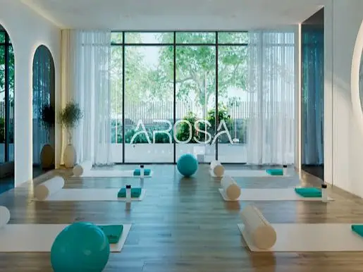 Luxury Studio | Cooled Balcony | Marina Skyline