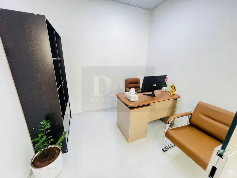 Affordable Office with Bank Account Assistance |Free Amenities