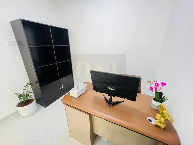 Affordable Office with Bank Account Assistance |Free Amenities