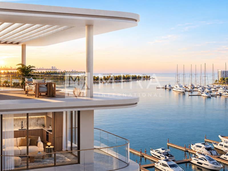 3 Sunlit Marina Terrace with Pergola-2