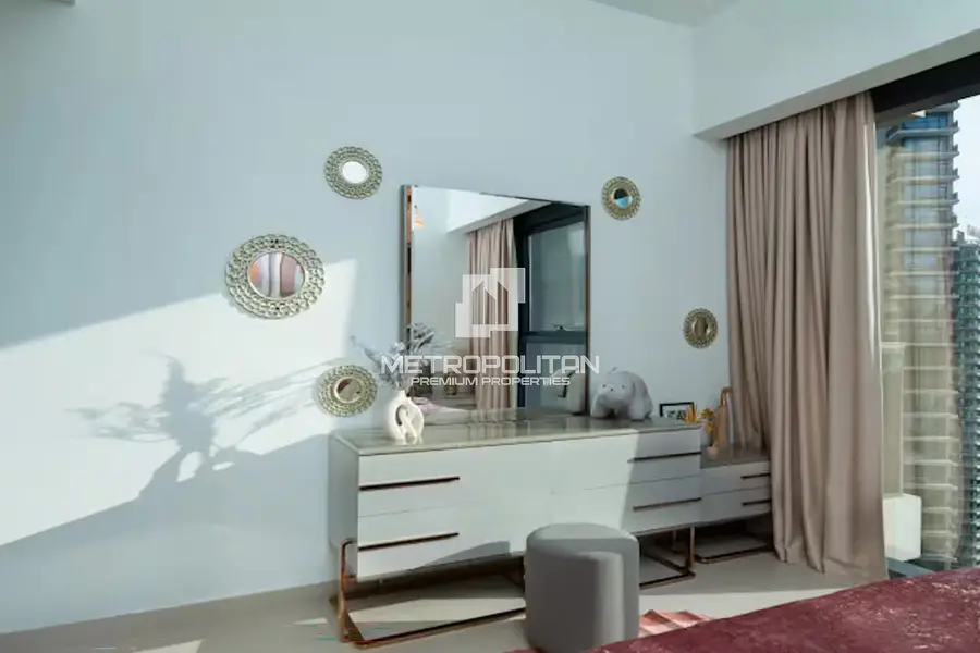 Ready To Move In | High Floor | 1 Bed - Furnished