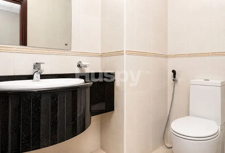 Furnished | Mid Floor | Community View