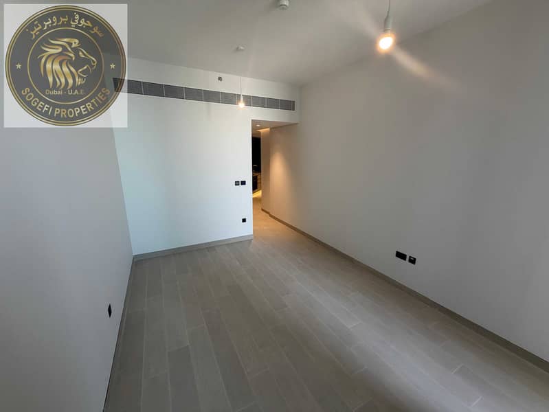 2 living room2. jpeg