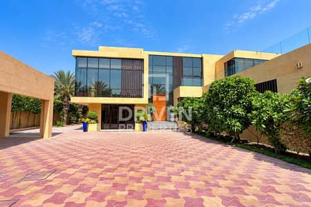 5 Slaapkamers Villa te Huur in Al Barsha, Dubai - Villa in Al Barsha,Al Barsha 2, 5 slaapkamers, 2000000 AED - 16876767 5 Slaapkamers Villa te Huur in Al Barsha, Dubai - Villa in Al Barsha,Al Barsha 2, 5 slaapkamers, 2000000 AED - 16876767