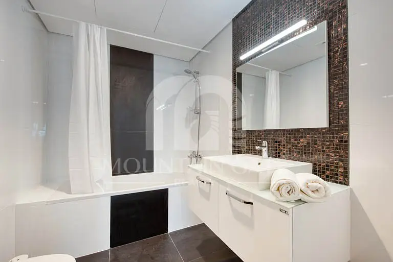 Fully Furnished Modern Balcony near Circle Mall
