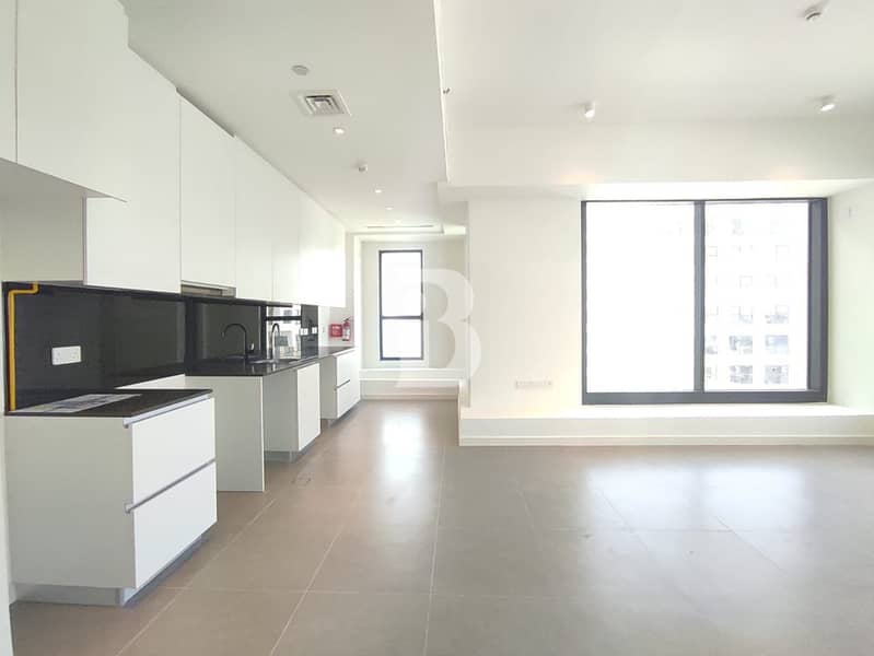 Modern 1-Bedroom | Huge Layout | Community View Modern 1-Bedroom | Huge Layout | Community View