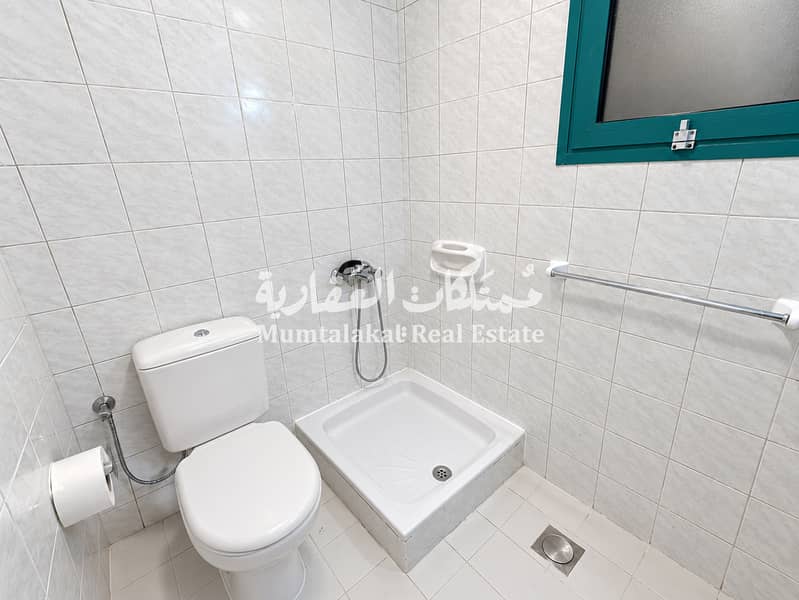 13 AlAryamTowJPG011fawaz. jpg