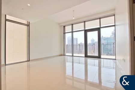 1 habitación Apartamento para en Venta en Downtown Dubai, Dubai - Apartamento en Downtown Dubai,Boulevard Crescent Towers,Boulevard Crescent Tower 1, 1 dormitorio, 2500000 AED - 8124855 1 habitación Apartamento para en Venta en Downtown Dubai, Dubai - Apartamento en Downtown Dubai,Boulevard Crescent Towers,Boulevard Crescent Tower 1, 1 dormitorio, 2500000 AED - 8124855