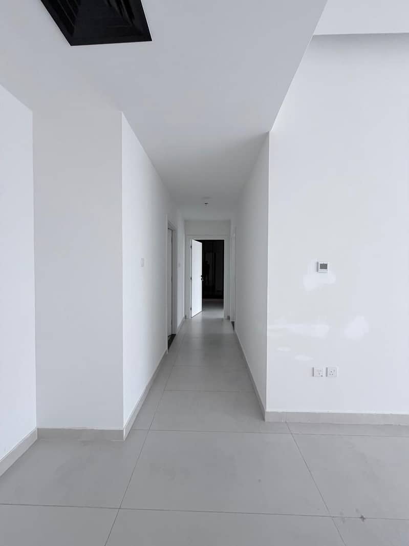 10 1000393076. jpg